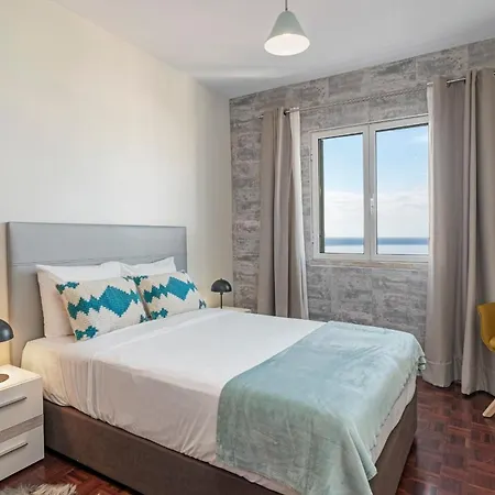 Alegria I By An Island *