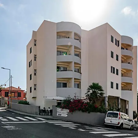 Alegria I By An Island Funchal (Madeira)
