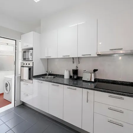 Alegria I By An Island Funchal